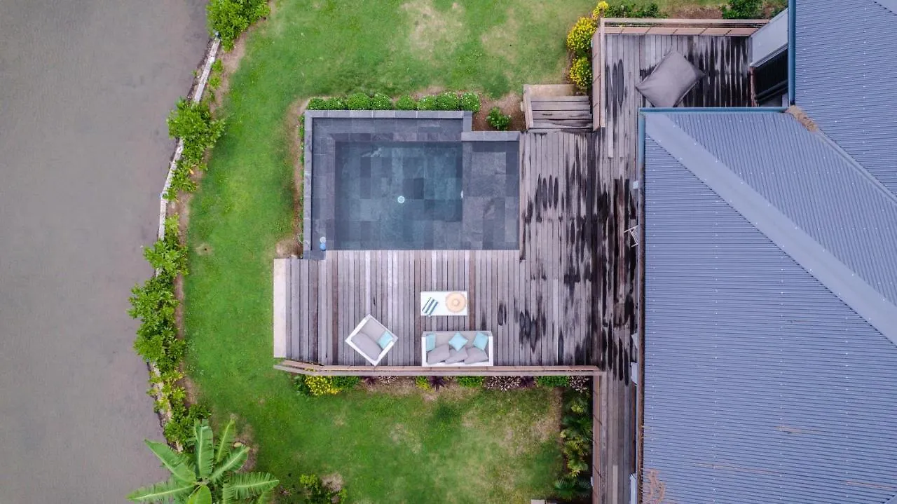Villa Ho'A - Bord De Mer Avec Piscine Papetoai